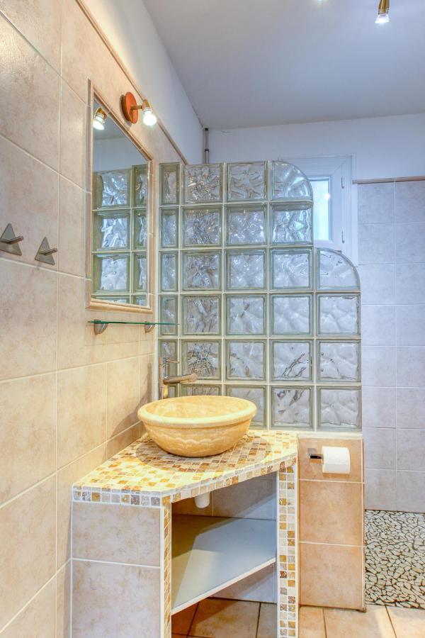 Villa T2 Independante Piscine Privee Jardin Bouc-Bel-Air Dış mekan fotoğraf